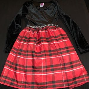 Girl’s Dress